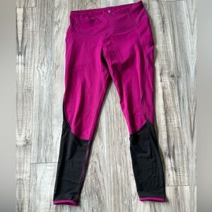 Yogalicious Athletic Leggings With Mesh Details on the Legs iPurple Size Medium